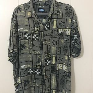 🦋$5 each for 2 or more🦋 Authentic Aloha shirt